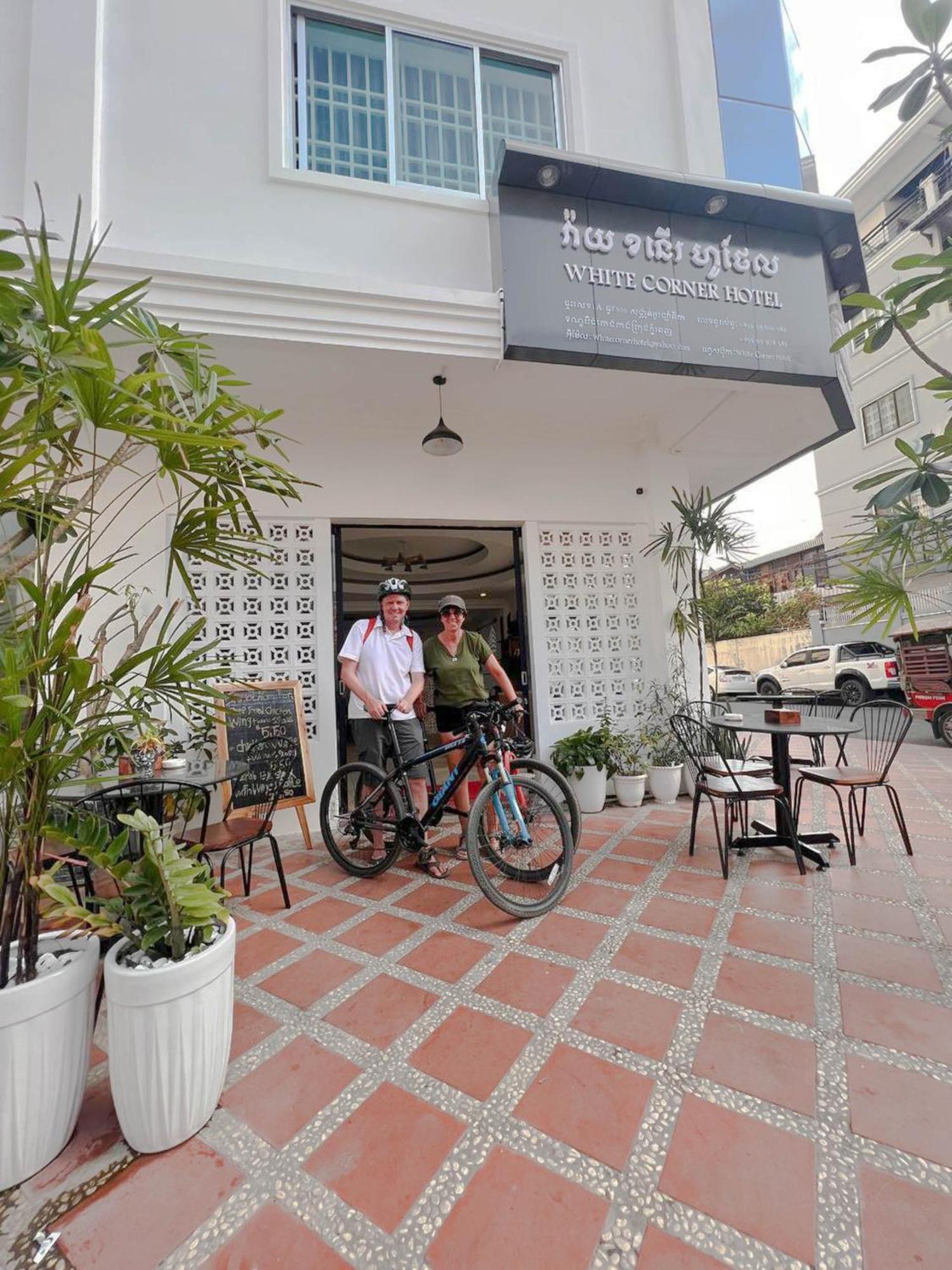 White Corner Hotel Phnom Penh Luaran gambar